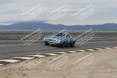 media/Jan-03-2026-SCCA SD (Sat) [[c9b9d14034]]/4-Novice Group/Session 1 Bowl/